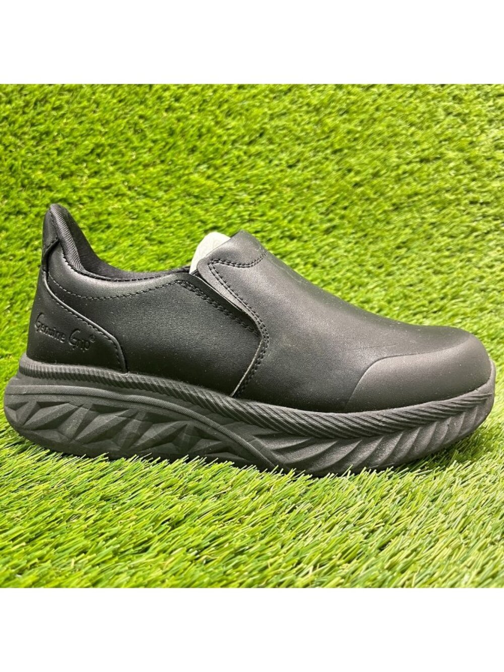 Genuine Grip 140 Womens Size 9 Black Leather Slip-Resistant Safety Work Shoes